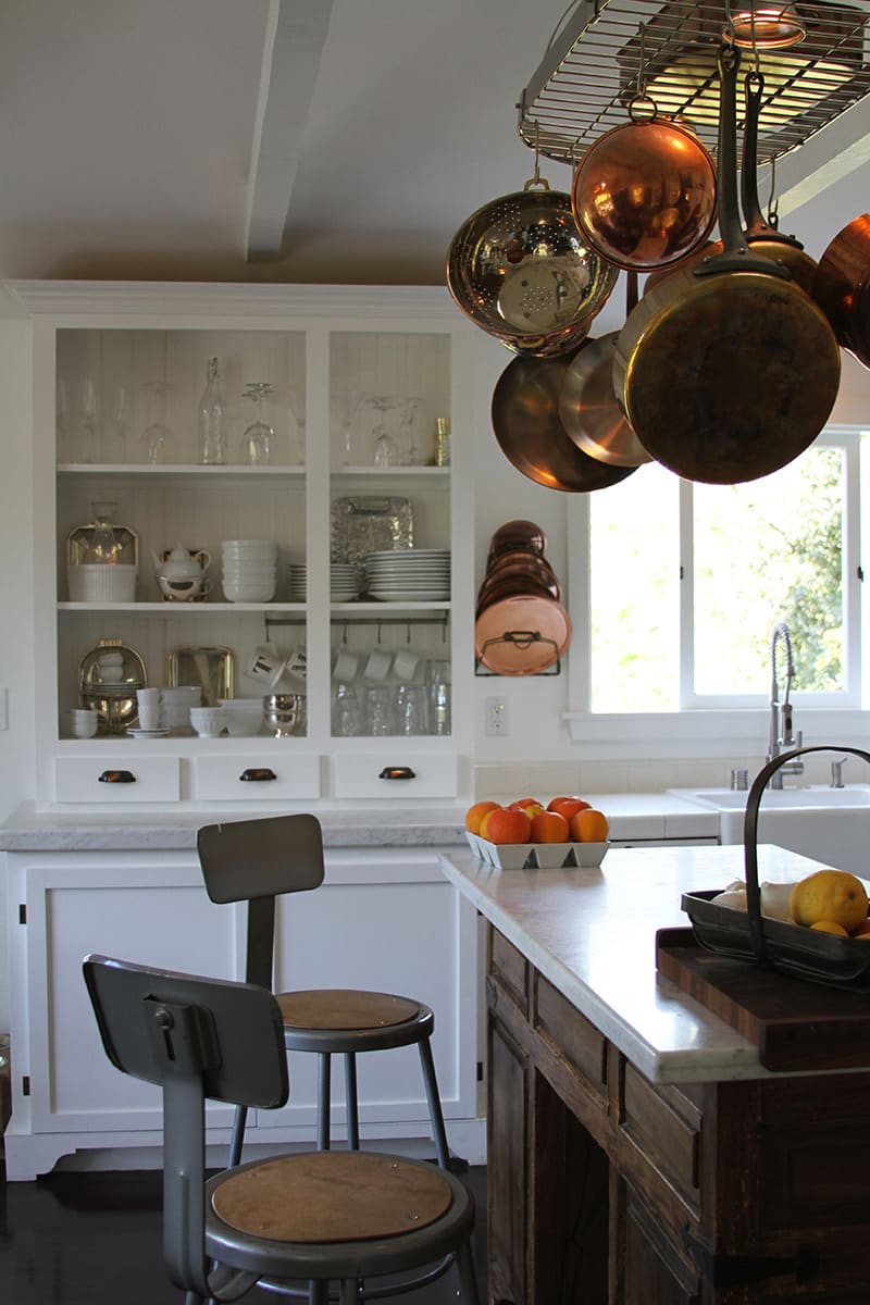 15 Kitchens That Want to Go Back to Their High School’s Science Lab